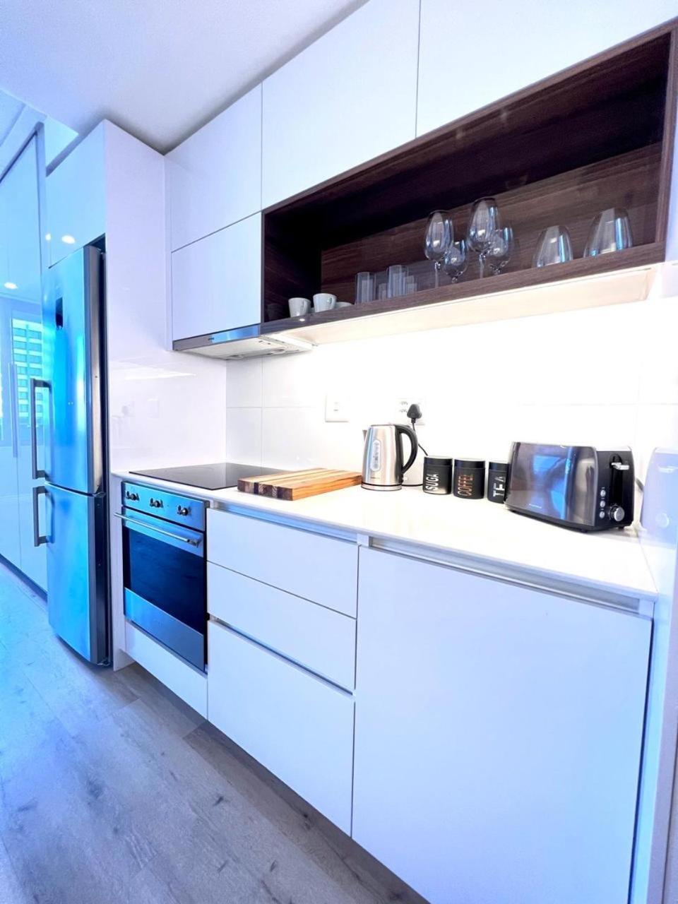 Skyline Views Stylish Studio With Pool, Parking No Load Shedding Кейптаун Экстерьер фото